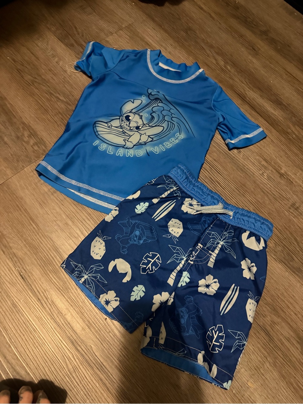 Stitch- Blue 'Island Vibes' Rash Guard Swim Set- 3T
